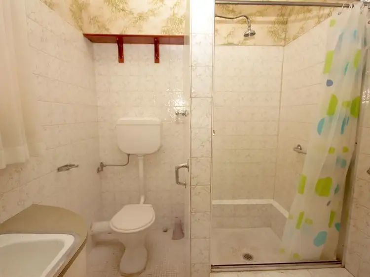 Sixth view of Homely house listing, 6 Pyke Street, Bairnsdale VIC 3875