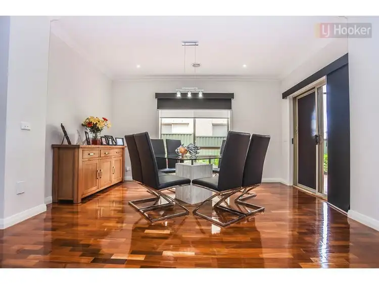 Sixth view of Homely house listing, 5 Hawthorn Lane, Craigieburn VIC 3064