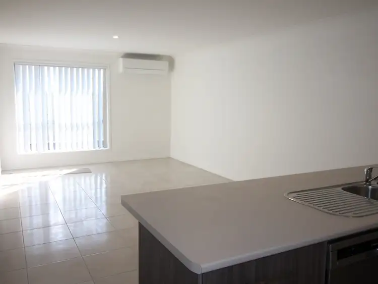 Fifth view of Homely semi-detached listing, 1/5 Richmond Terrace, Plainland QLD 4341