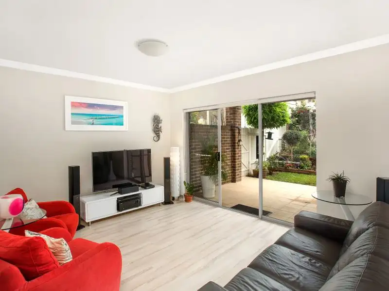 Main view of Homely apartment listing, 1/7-13 Brookvale Avenue, Brookvale NSW 2100