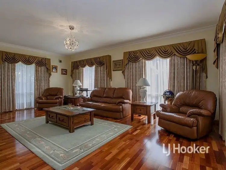 Fourth view of Homely house listing, 28 Lakeside Drive, Sanctuary Lakes VIC 3030