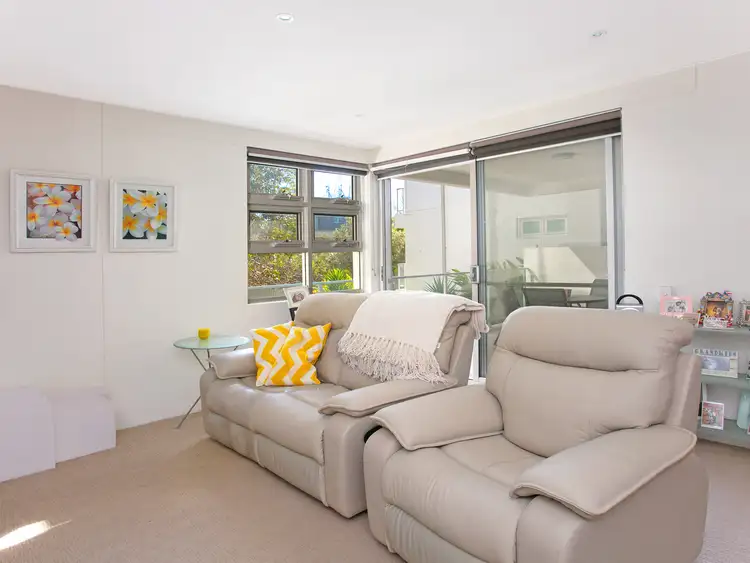 Fourth view of Homely apartment listing, 15/72-74 Pacific Parade, Dee Why NSW 2099