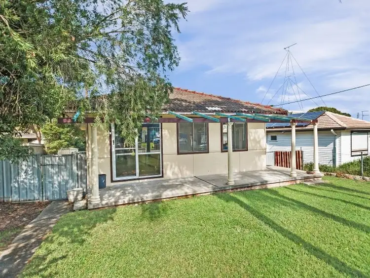 Main view of Homely house listing, 10 Mallee Street, Gateshead NSW 2290