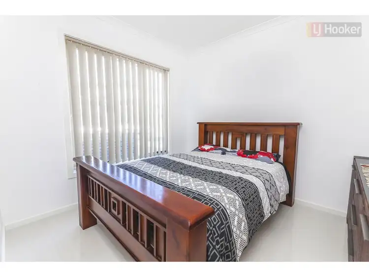 Seventh view of Homely house listing, 22 Plumbago Street, Craigieburn VIC 3064