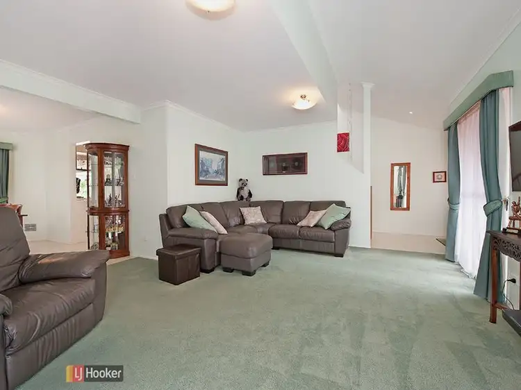 Seventh view of Homely house listing, 4 Cherington Way, Murrumba Downs QLD 4503