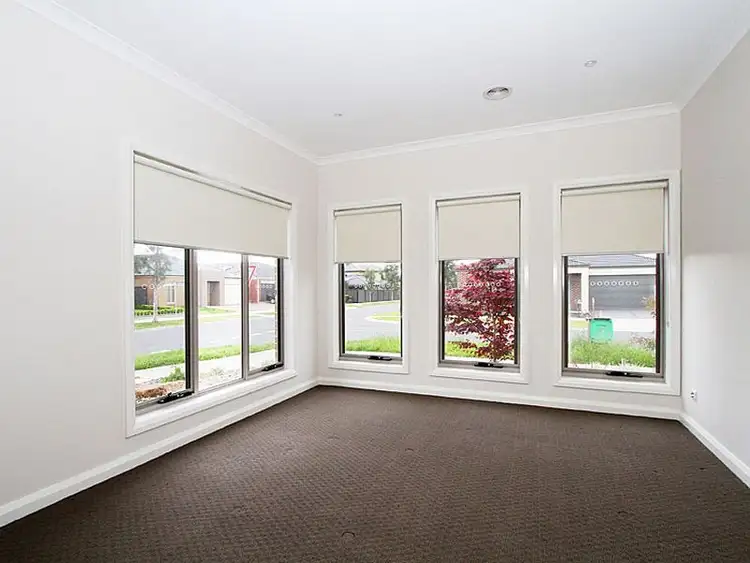 Second view of Homely house listing, 2 Craigmoor Crescent, Mernda VIC 3754