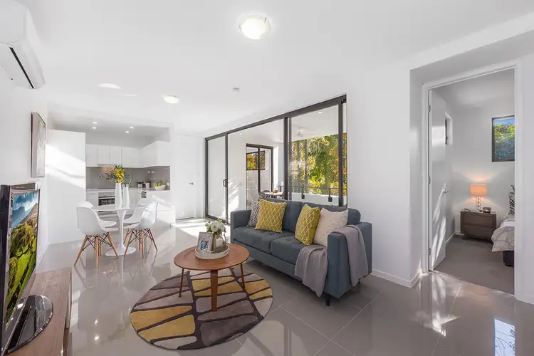 Second view of Homely apartment listing, 6/20 Hertford Street, Upper Mount Gravatt QLD 4122
