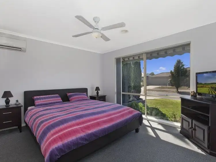Fifth view of Homely house listing, 8 Wyatt Way, Wallan VIC 3756