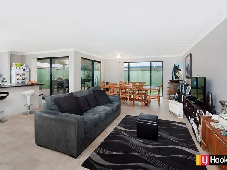 54 Heritage Drive