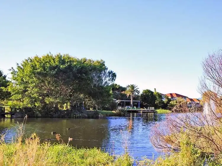 11 Nypa Close, Robina QLD 4226