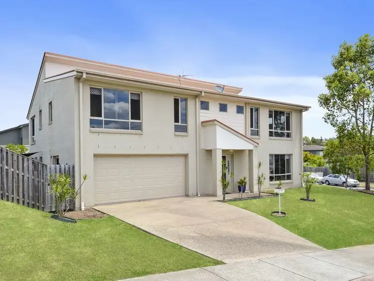 1/1 Ainsworth Street, Pacific Pines QLD 4211