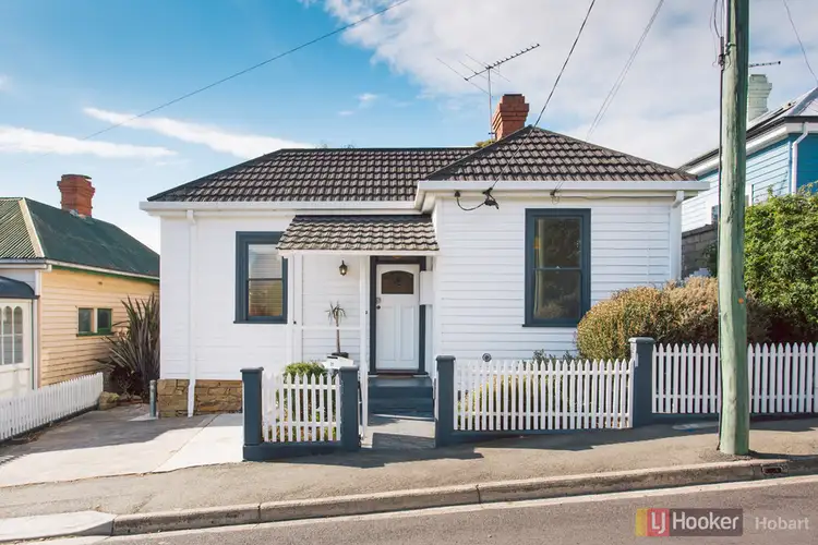 21 Hope Street, New Town TAS 7008