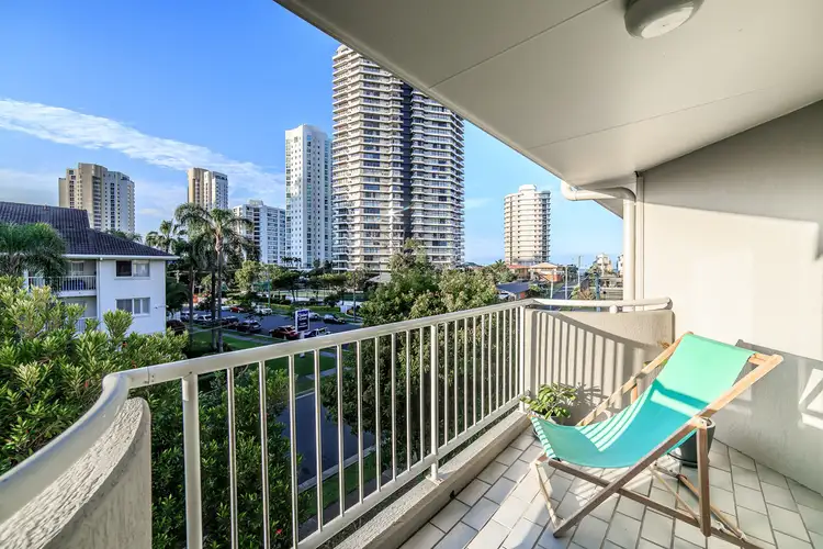 46/11 Breaker Street, Main Beach QLD 4217