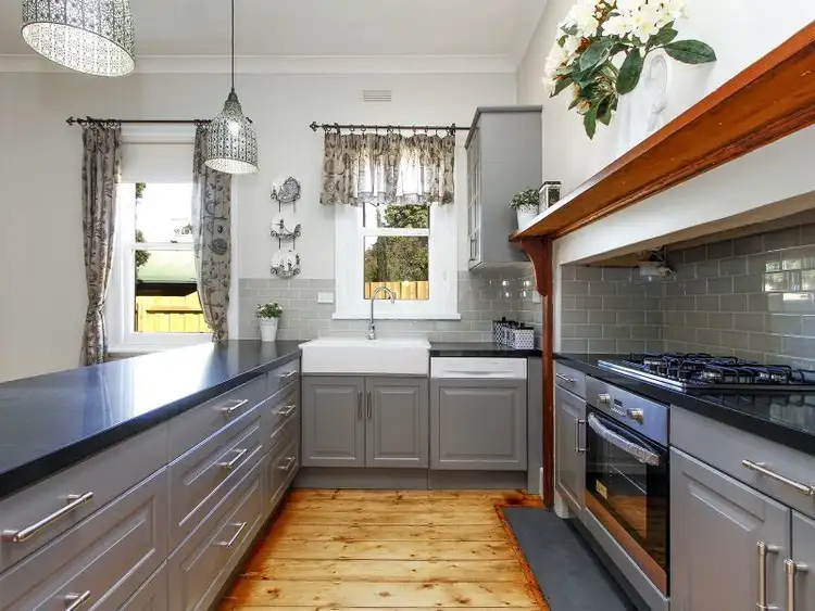 Second view of Homely house listing, 33 Palmerston Street, Sale VIC 3850