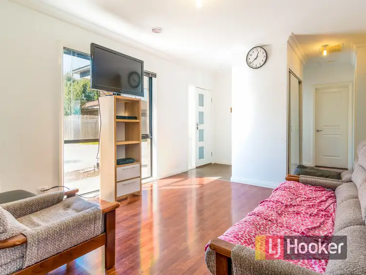 Second view of Homely unit listing, 3/15 Plateau Crescent, Hampton Park VIC 3976