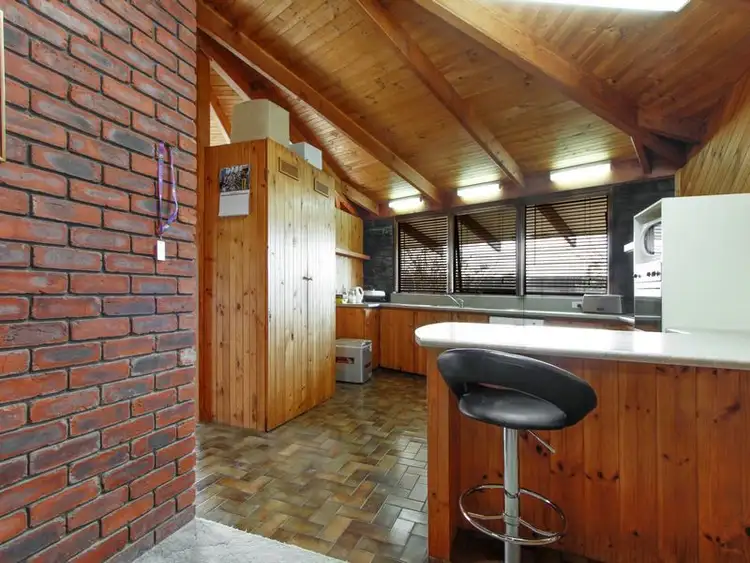 Sixth view of Homely house listing, 8 Pruden Court, Stratford VIC 3862
