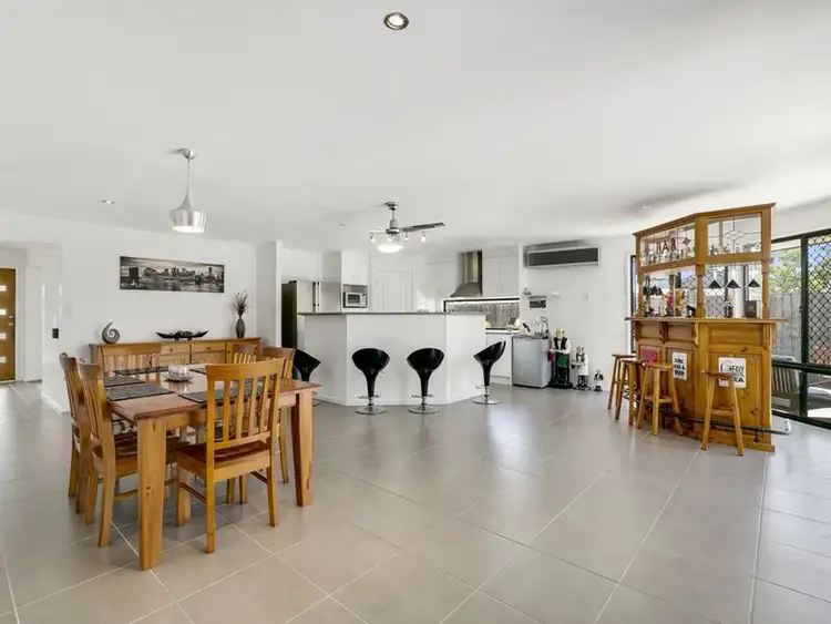 Sixth view of Homely house listing, 2 Burr Court, Pacific Pines QLD 4211