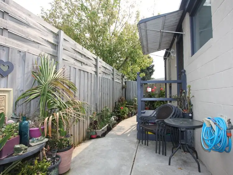 Third view of Homely unit listing, 1/300 Heatherhill Road, Frankston VIC 3199
