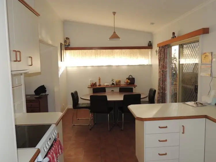 Sixth view of Homely house listing, 43 Stradbroke Avenue, Swan Hill VIC 3585