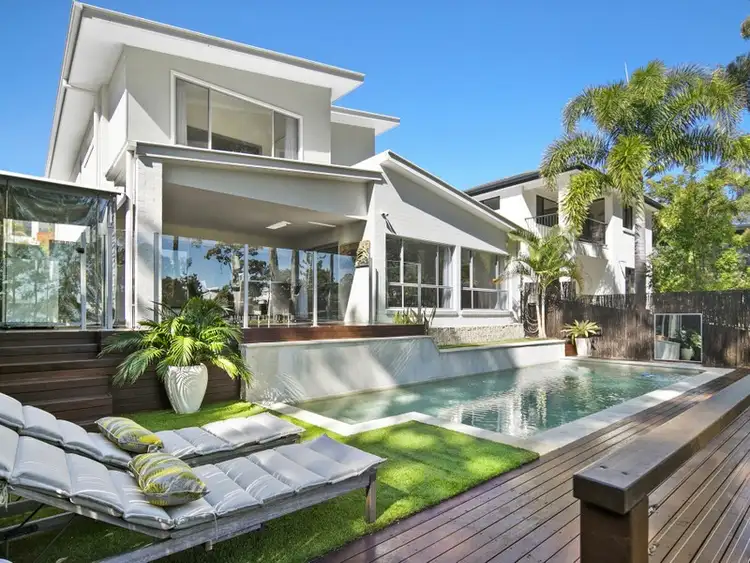 8 The Links, Robina QLD 4226