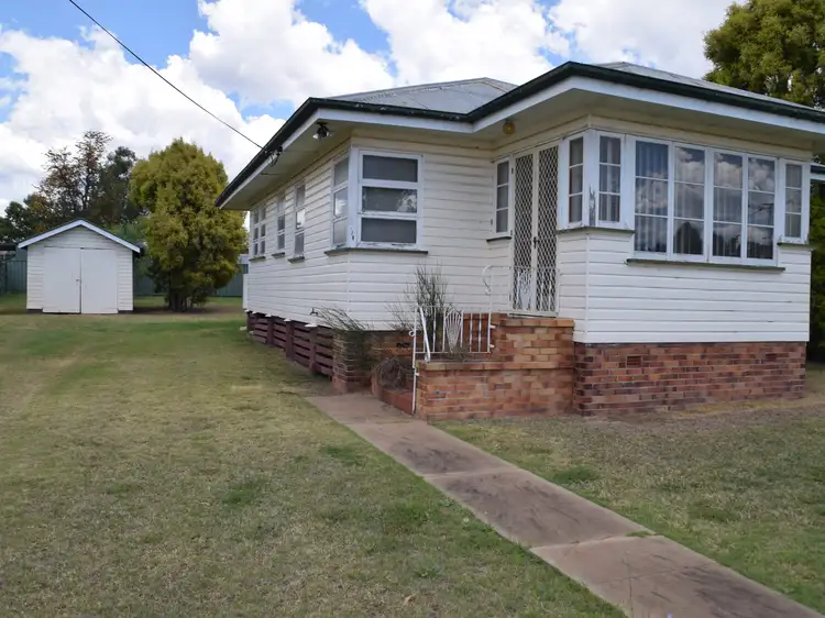 62 Pratten Street, Warwick QLD 4370