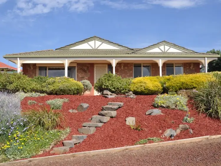 9 Rosemary Court, Encounter Bay SA 5211