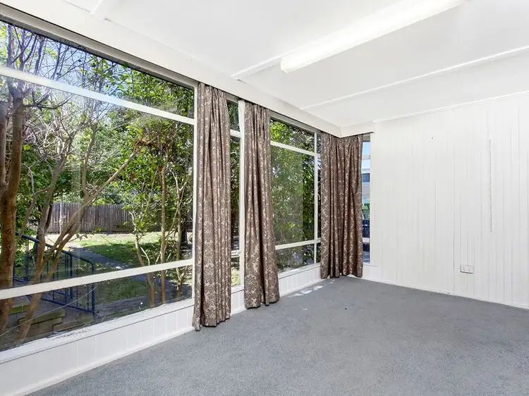 Sixth view of Homely house listing, 8 Taylor Place, Hackett ACT 2602