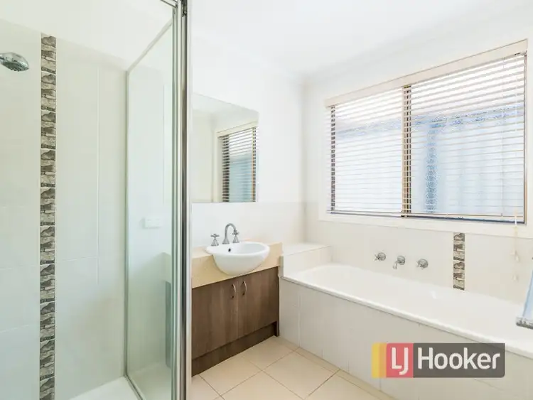 Fourth view of Homely house listing, 11 Caspian Chase, Pakenham VIC 3810