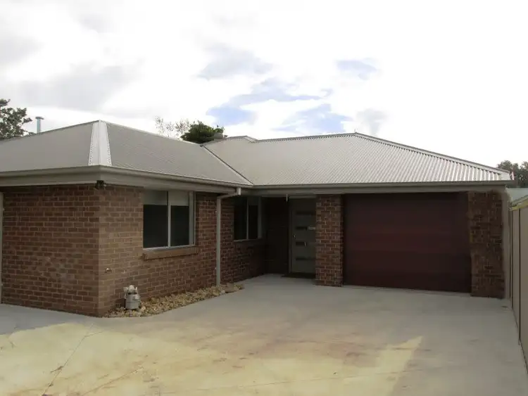 2/30 Ross Street, Bairnsdale VIC 3875