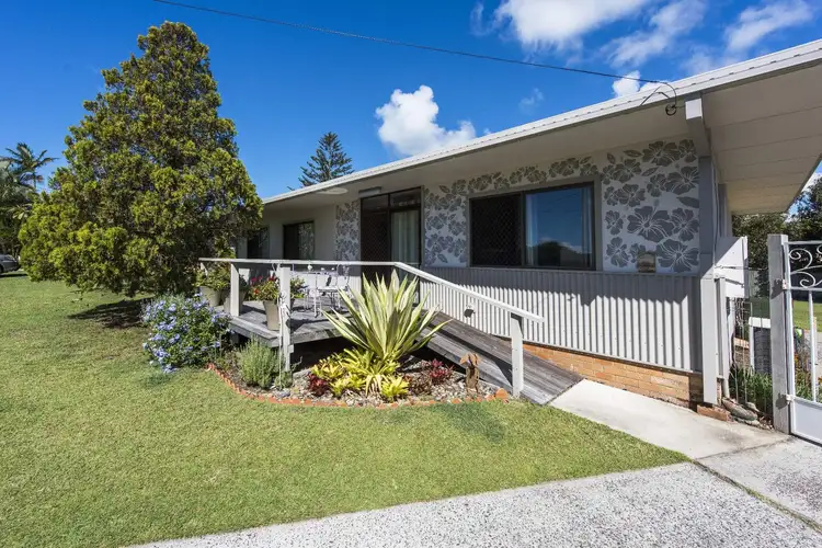 3 Birrimal Close, Iluka NSW 2466
