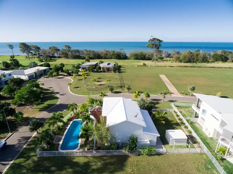 24 Sandcastles Circuit, Burrum Heads QLD 4659
