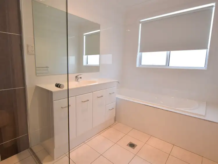 Seventh view of Homely house listing, 19 Jordan Place, Young NSW 2594