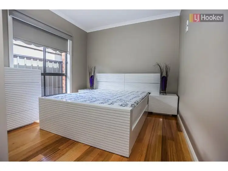 Fifth view of Homely house listing, 8 Hennessy Street, Craigieburn VIC 3064