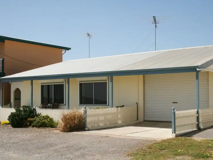 44 Foreshore Road, Hardwicke Bay SA 5575