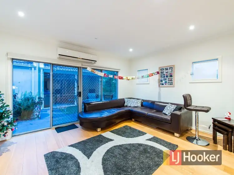Third view of Homely townhouse listing, 15/11 Howqua Place, Pakenham VIC 3810