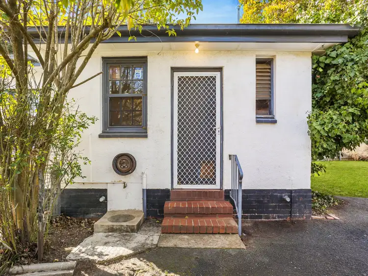 Sixth view of Homely house listing, 86 Wakefield Gardens, Ainslie ACT 2602