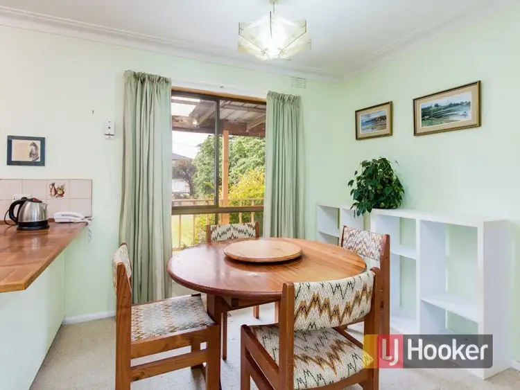 Fifth view of Homely house listing, 52 Charles Avenue, Hallam VIC 3803