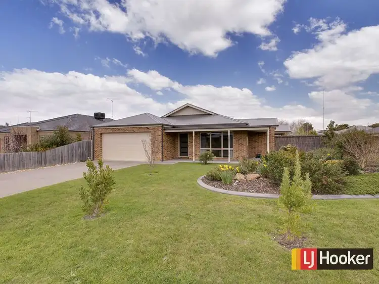 7 Surrey Place, Inverloch VIC 3996