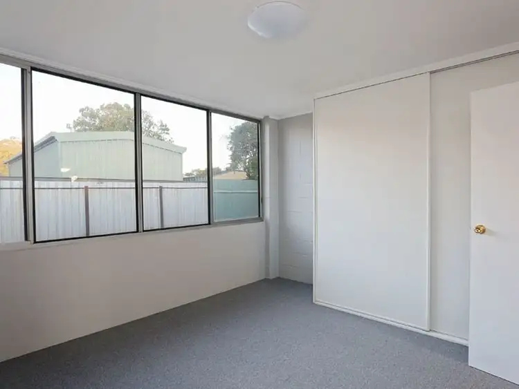 Sixth view of Homely unit listing, 4/25 Mona Street, Mount Isa QLD 4825