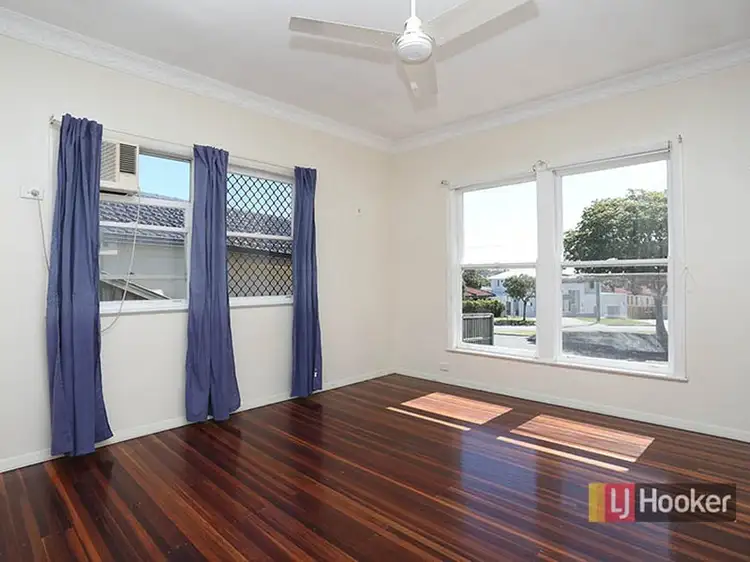 Fifth view of Homely house listing, 5 Faraday Street, Camp Hill QLD 4152