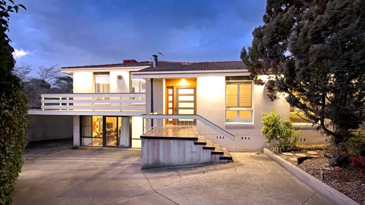 11 Martens Crescent, Weston ACT 2611