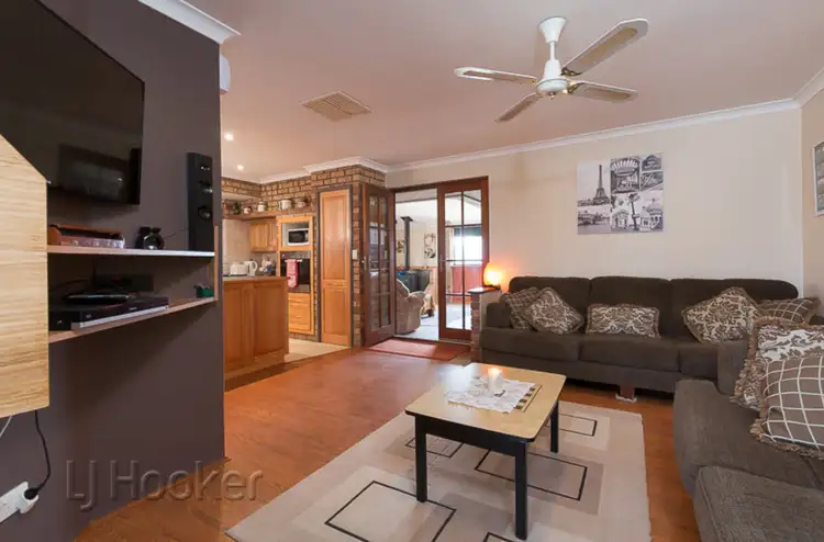 Sixth view of Homely house listing, 1 Yarra Close, Cooloongup WA 6168