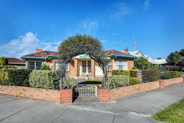 1/16 Bulmer Street, Lakes Entrance VIC 3909
