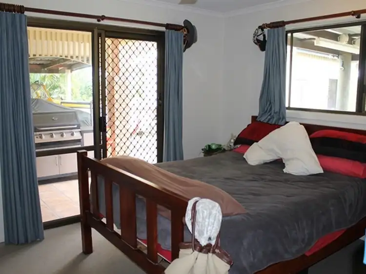 Seventh view of Homely house listing, 32 PLEASANT AVENUE, Tannum Sands QLD 4680