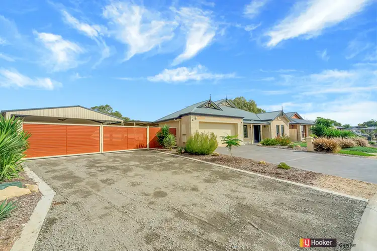 Second view of Homely house listing, 10 Jamieson Grove, Reid SA 5118