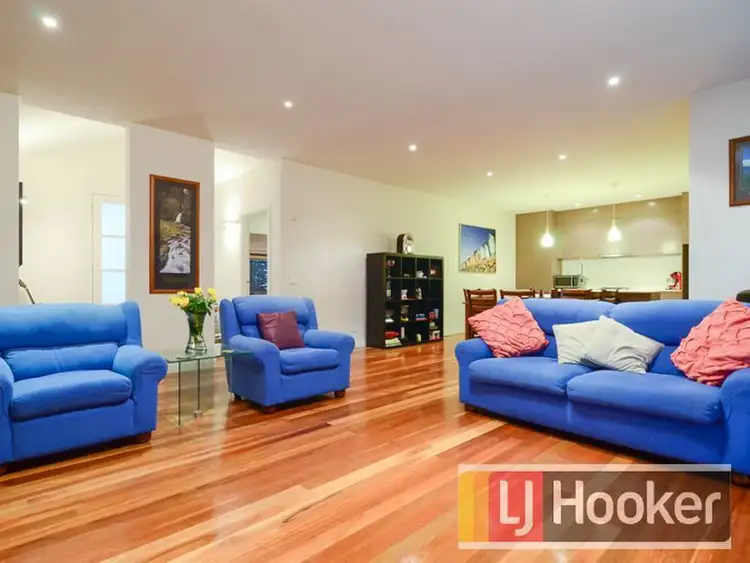 Fourth view of Homely house listing, 10 Glenisla Way, Berwick VIC 3806