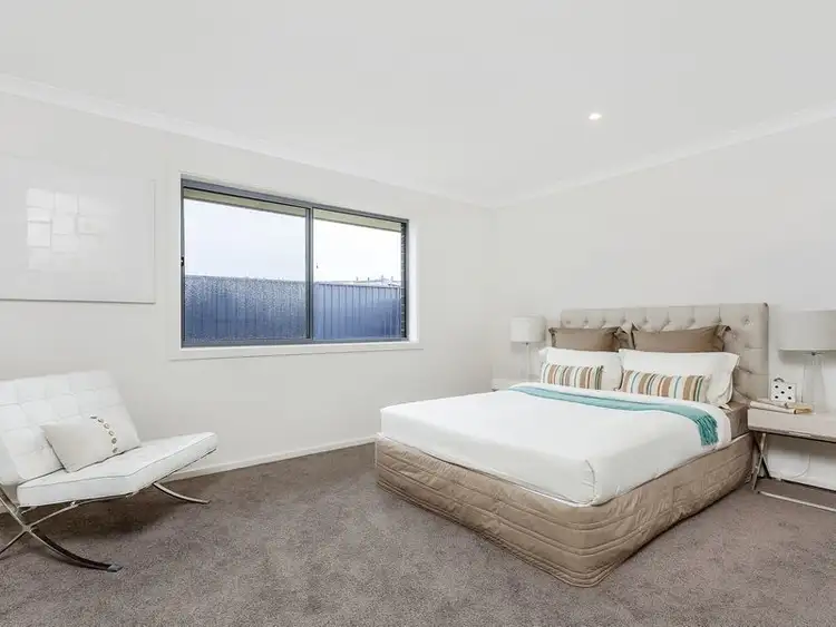 Seventh view of Homely house listing, 37 Anakie Court, Ngunnawal ACT 2913