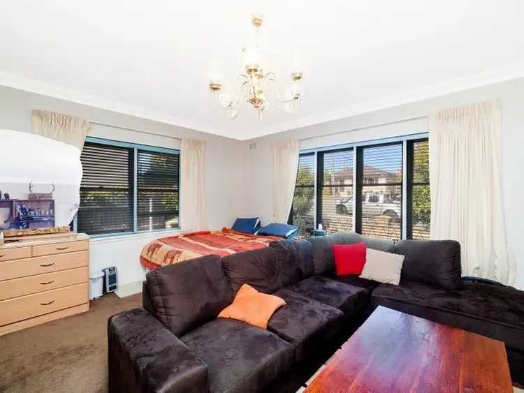 Second view of Homely house listing, 33 Ross Road, Queanbeyan NSW 2620