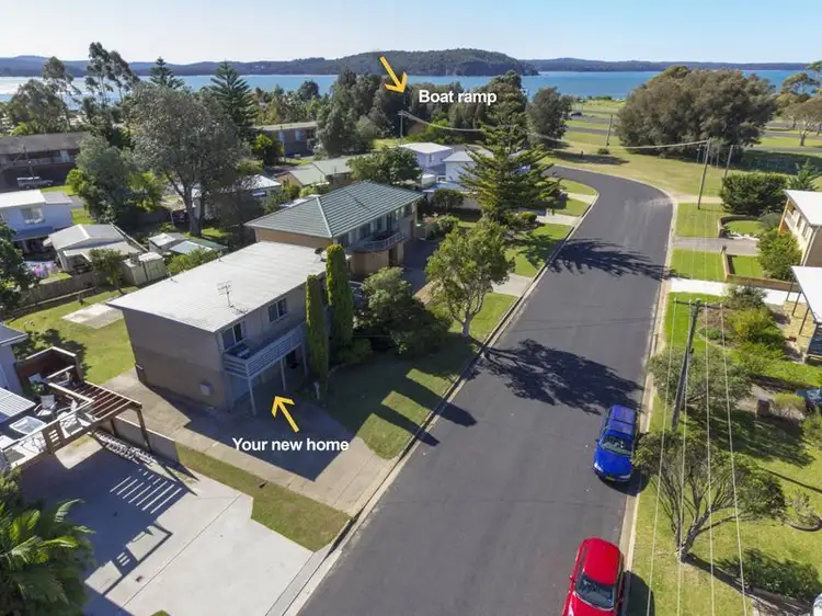 27 Catlin Avenue, Batemans Bay NSW 2536