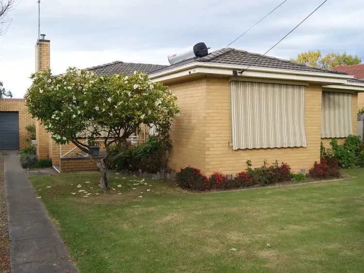 55 Day Street, Bairnsdale VIC 3875